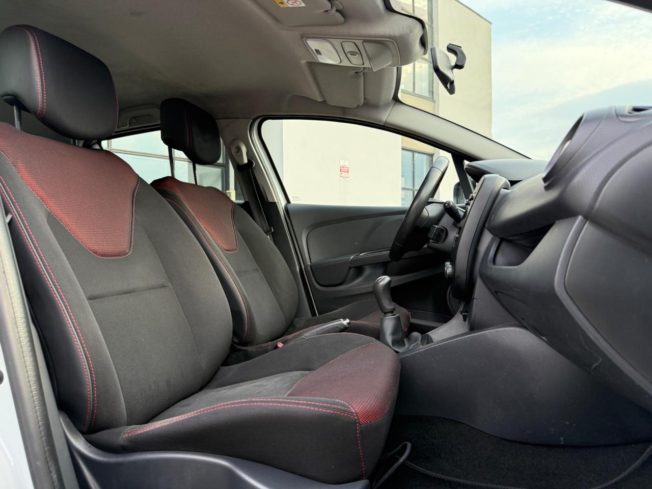 Renault Clio 1.2 75CV GPL 5P.