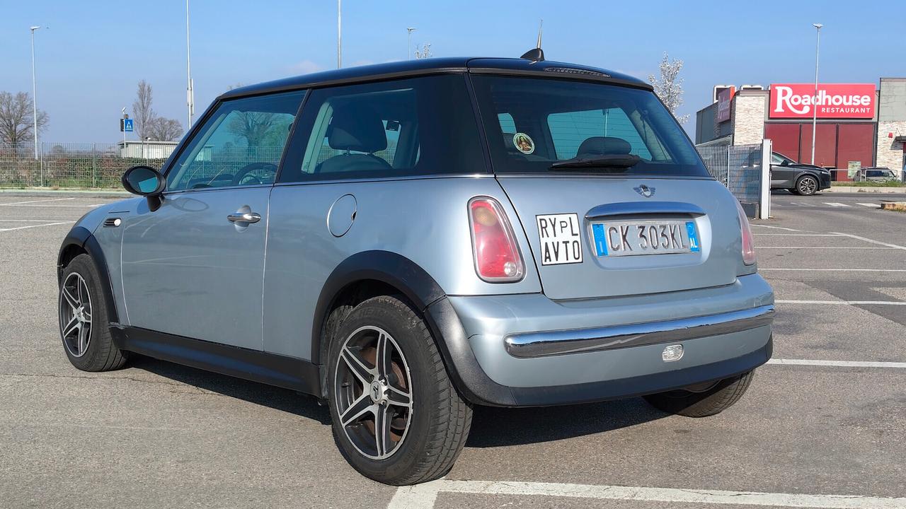 Mini 1.4 tdi One D de luxe