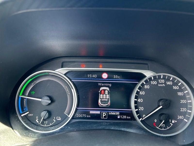 Nissan Juke 1.6 HEV N-Connecta Auto