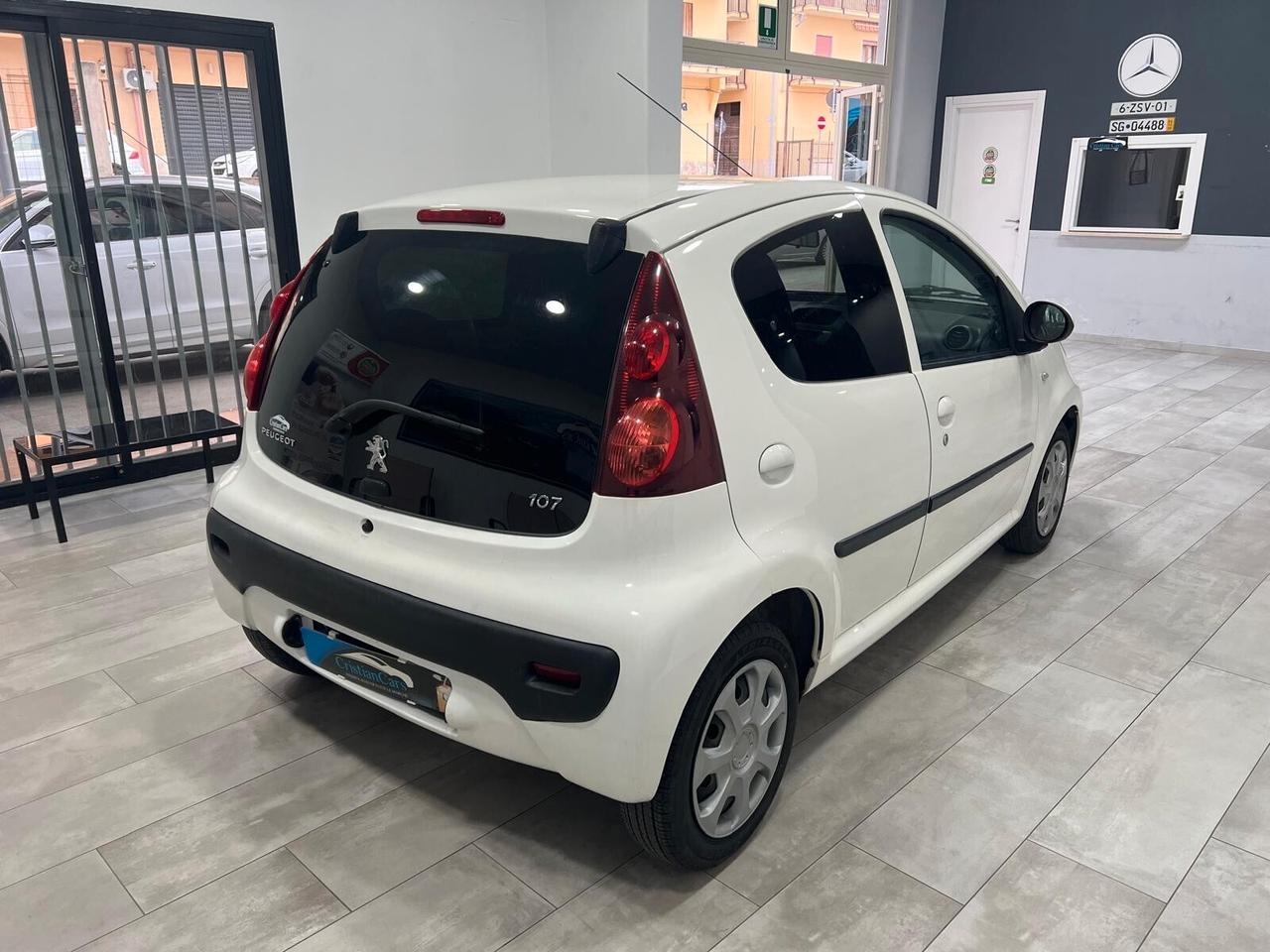 Peugeot 107 1.0 68CV 5p. Active
