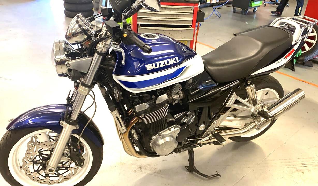 SUZUKI GSX 1400