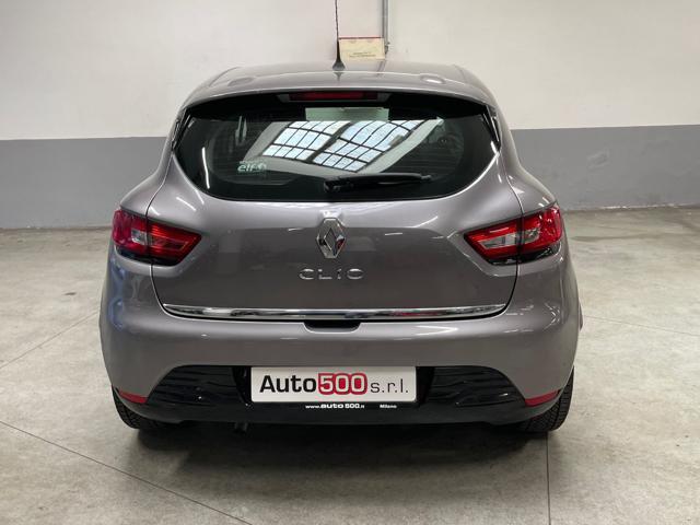 RENAULT Clio 1.2 75CV 5 porte Costume National
