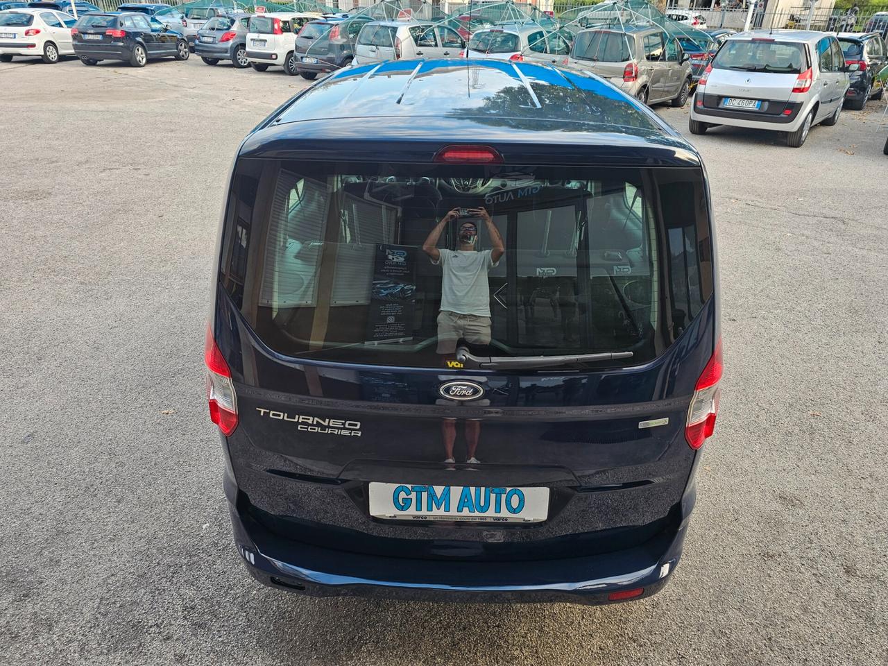 Ford Tourneo Courier 1.0 EcoBoost 100 CV Plus
