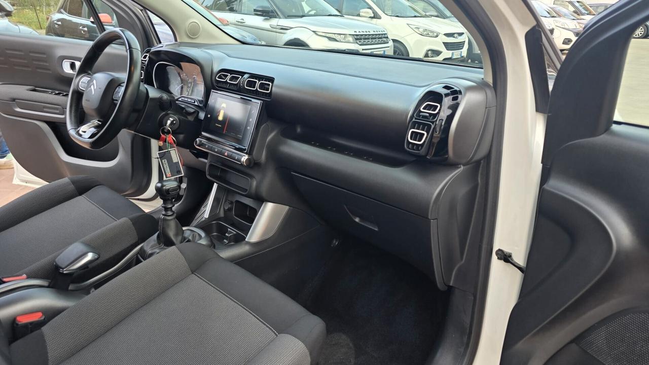 Citroen C3 Aircross C3 Aircross BlueHDi 100 S&S Shine