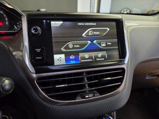 PEUGEOT 2008 1° serie 1.2 VTi 82CV Allure