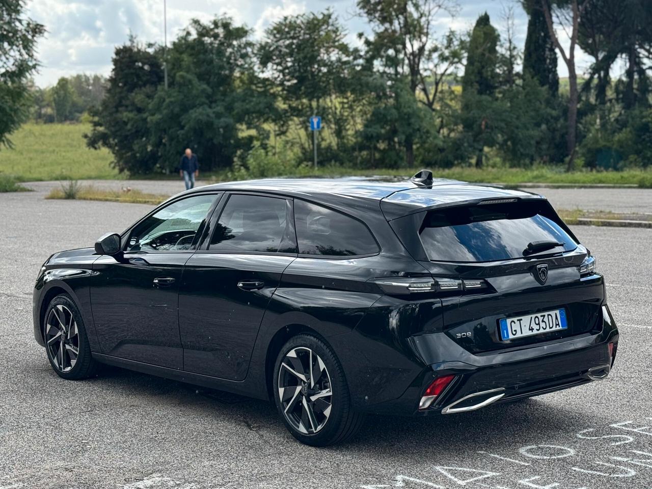 Peugeot 308 PureTech Turbo 130 S&S SW Allure