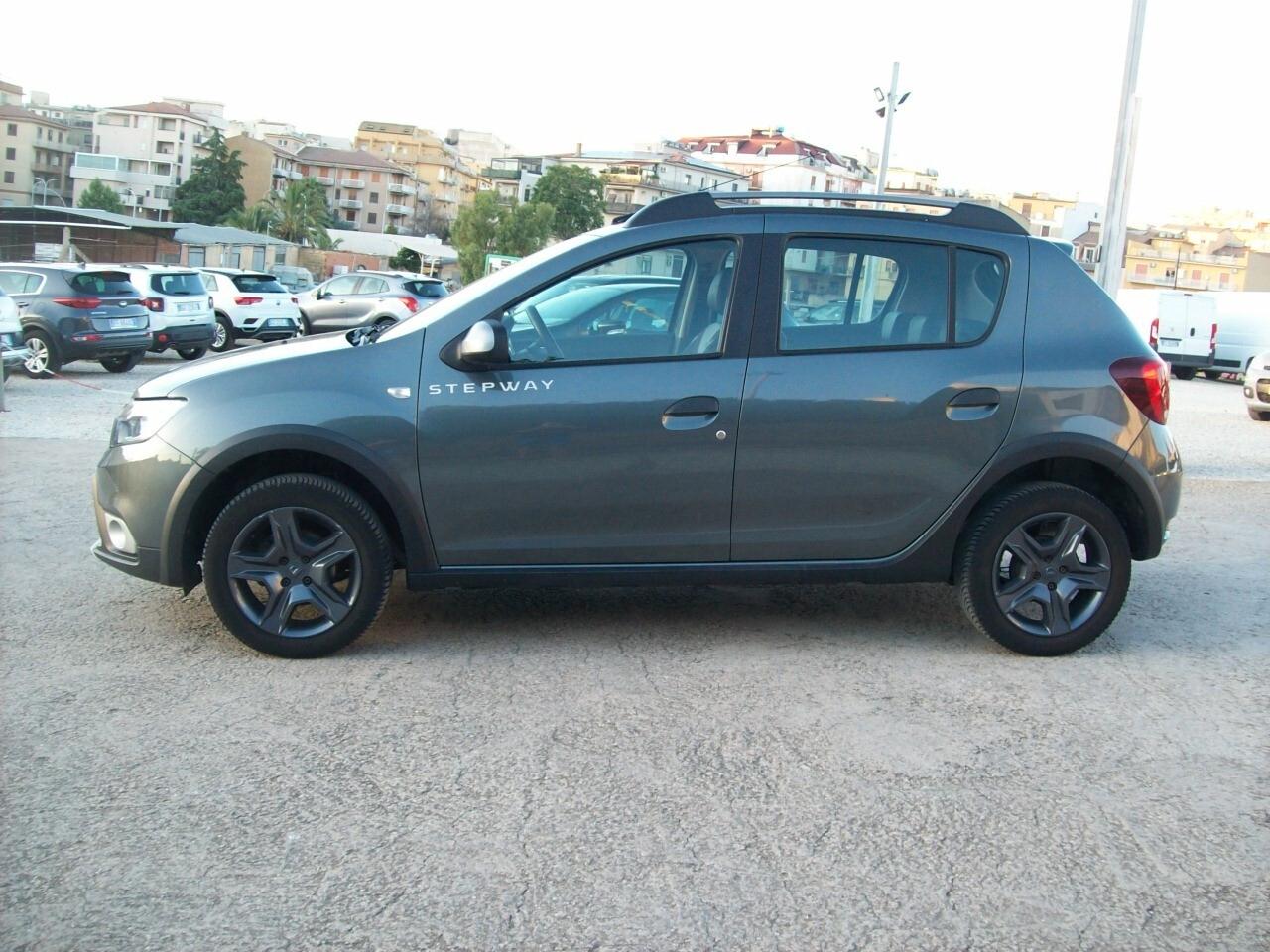 DACIA SANDERO STEPWAY 1.5 DCI CV.90 S&S "2017"