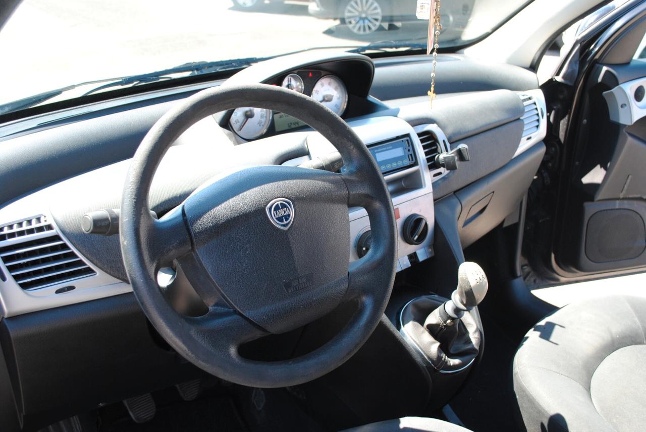 LANCIA YPSILON 1.2 69 CV