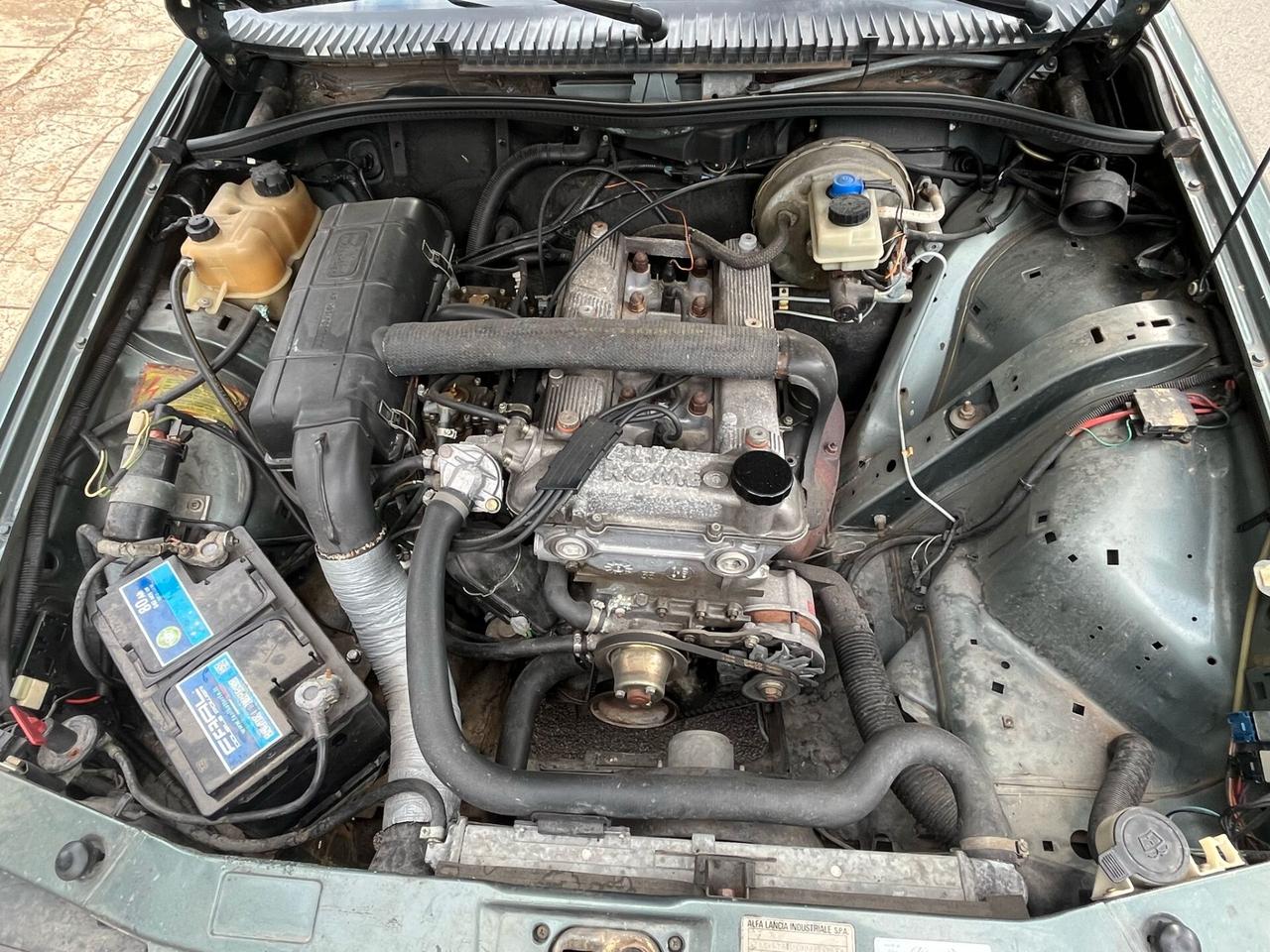 Alfa Romeo 75 1.8 120 CV carburatori