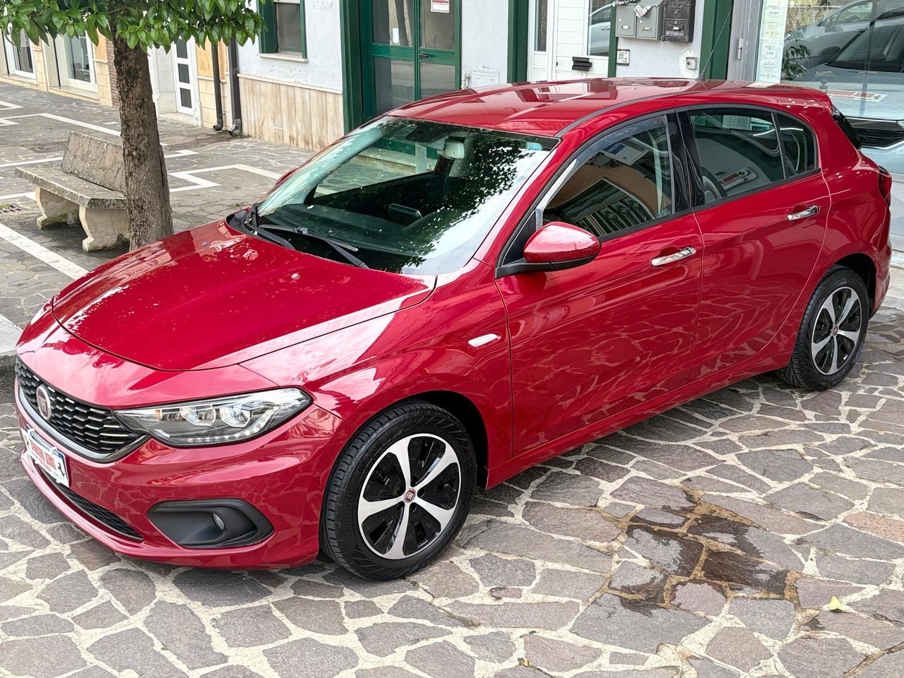Fiat Tipo 1.6 Mjt 5PORTE Lounge ROSSO AMORE FULL