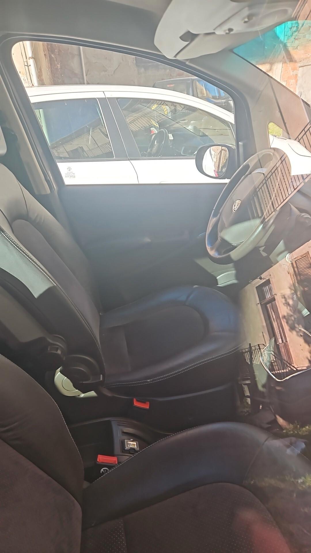 Lancia MUSA 1.3 Mjt 95 CV Gold