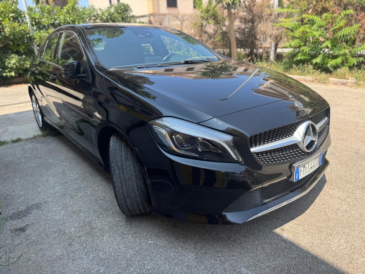Mercedes-benz A 180 A 180 d Premium
