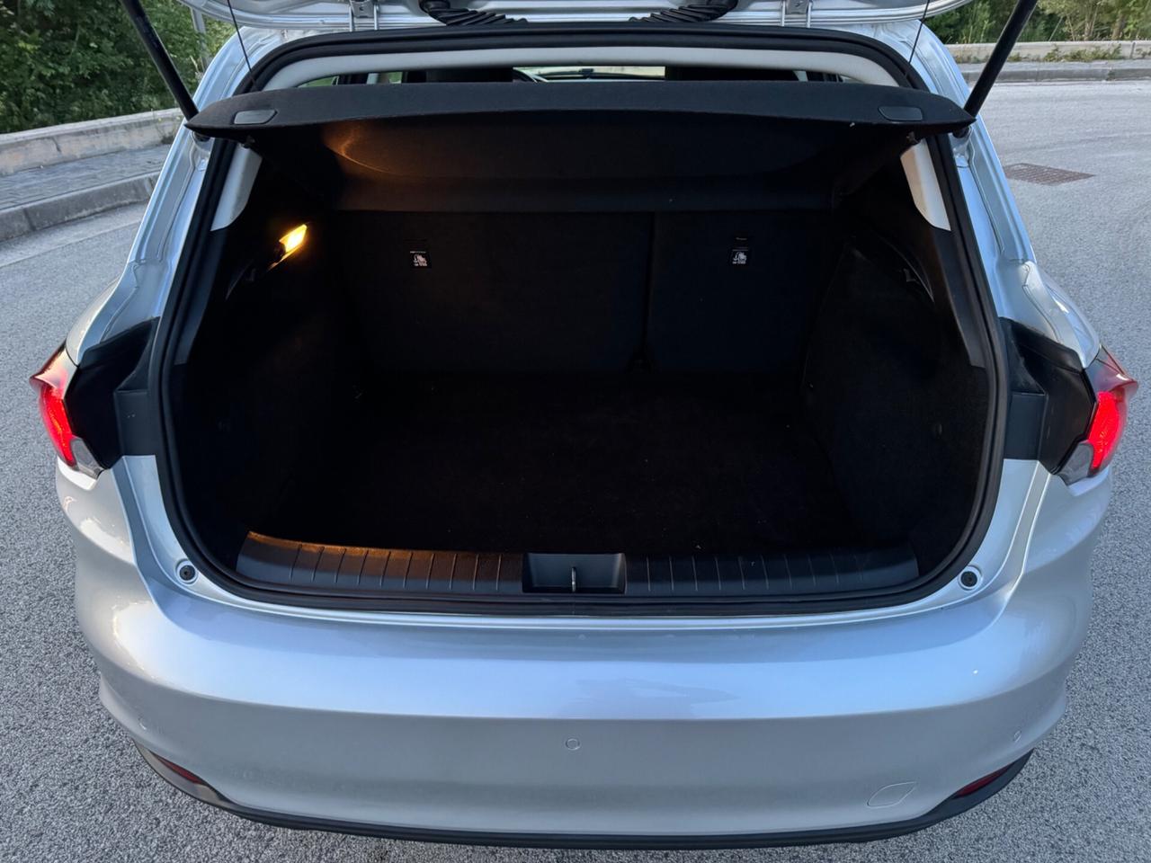 Fiat Tipo 1.6 Mjt S&S 5 porte Lounge