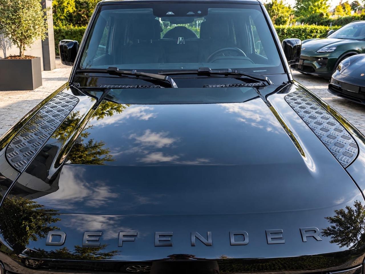 Land Rover Defender 90 3.0D I6 250 CV AWD Auto X-Dynamic SE