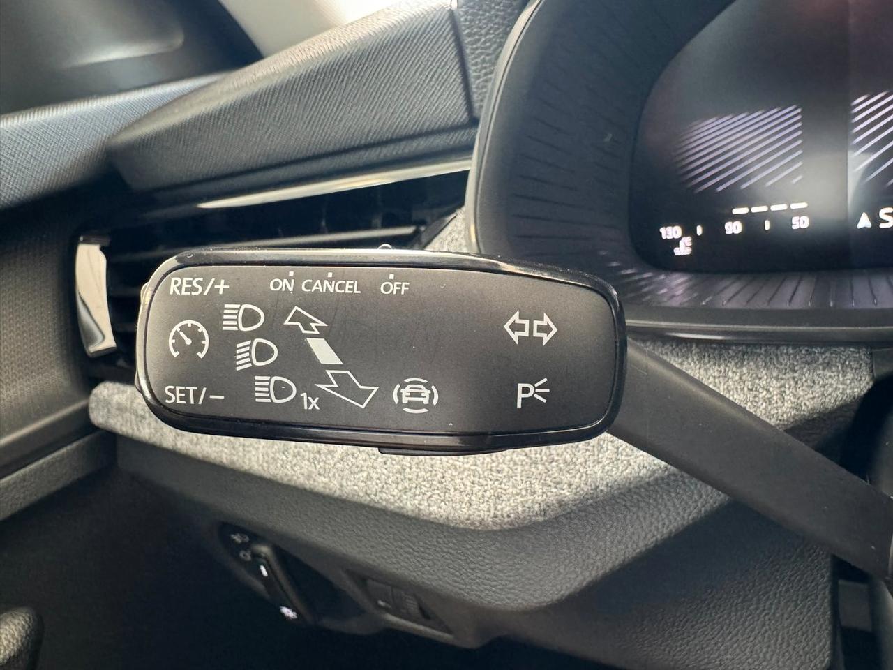 Skoda Kamiq 1.0 tsi Black Dots 115cv dsg