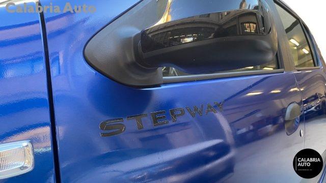DACIA Sandero Stepway 1.0 TCe 100CV ECO-G 15th Anniversary