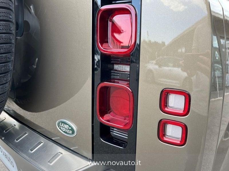 Land Rover Defender 3.0 D6 250 110 X-Dynamic S AWD auto.