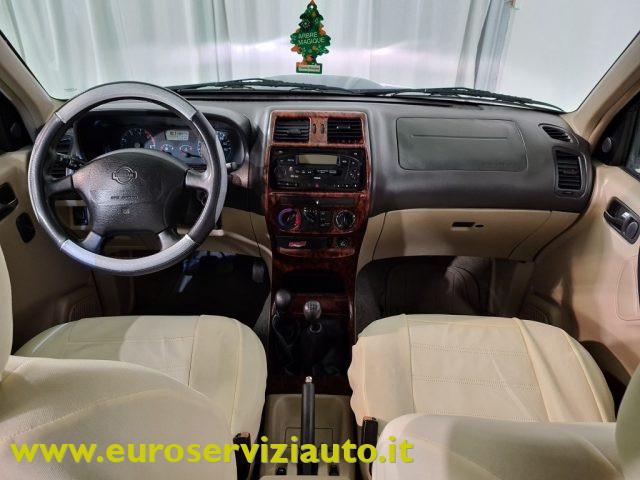 NISSAN Terrano II 2.7 Tdi 3 porte Luxury