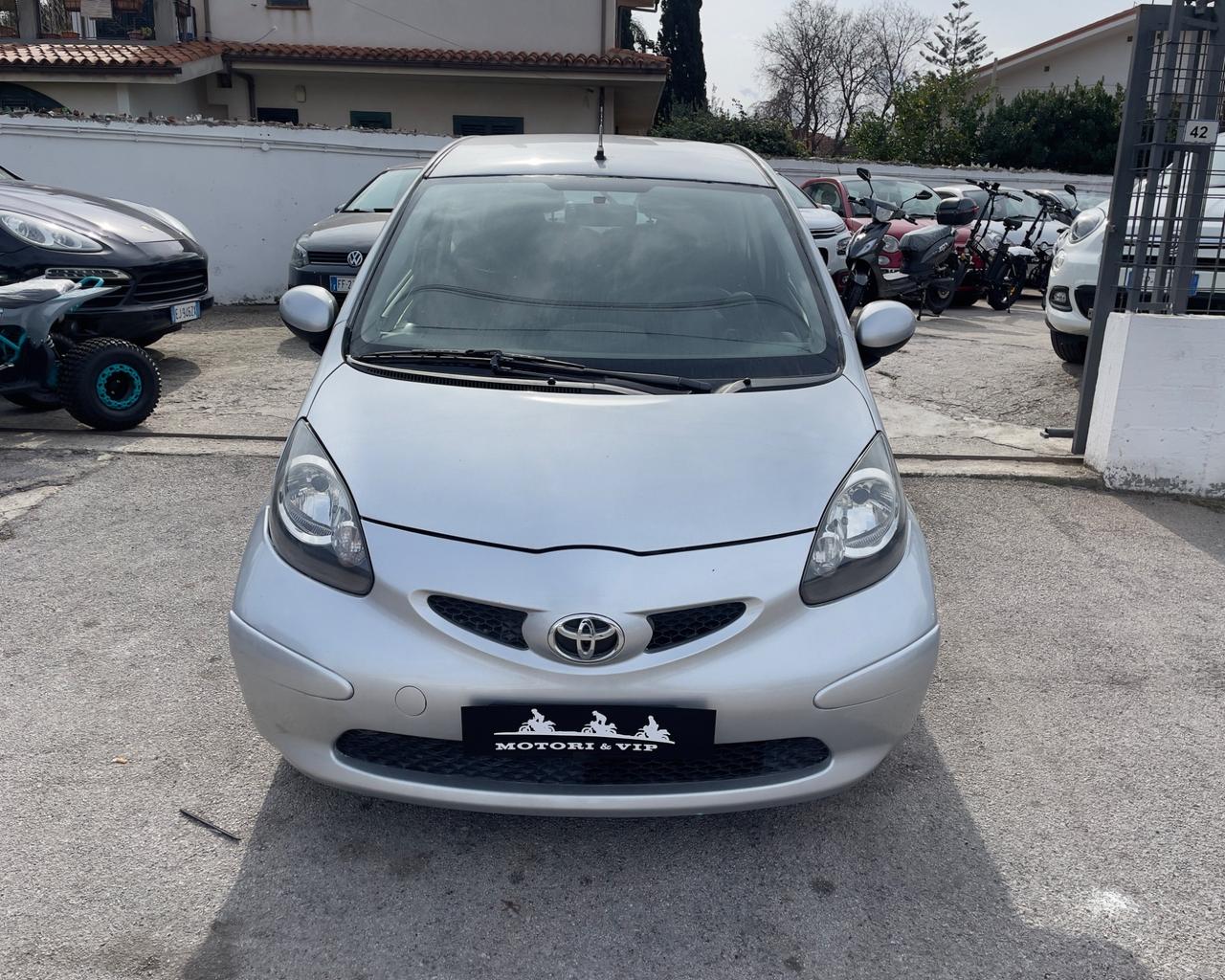 TOYOTA AYGO 1.0 12V VVT-i 3 porte Sol