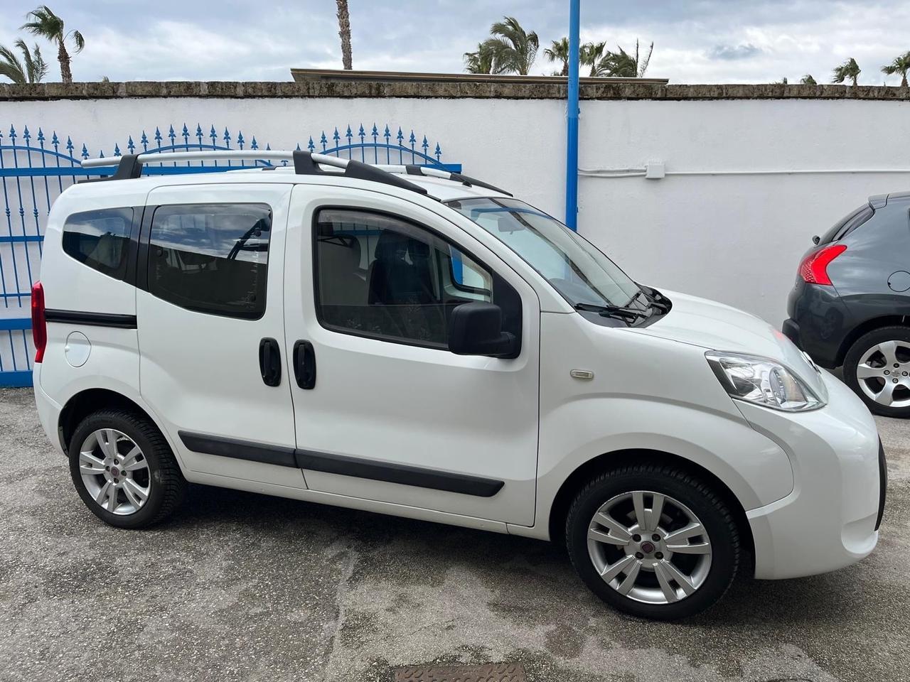 Fiat qubo -5P -1.3 mjt/75cv-full-2011