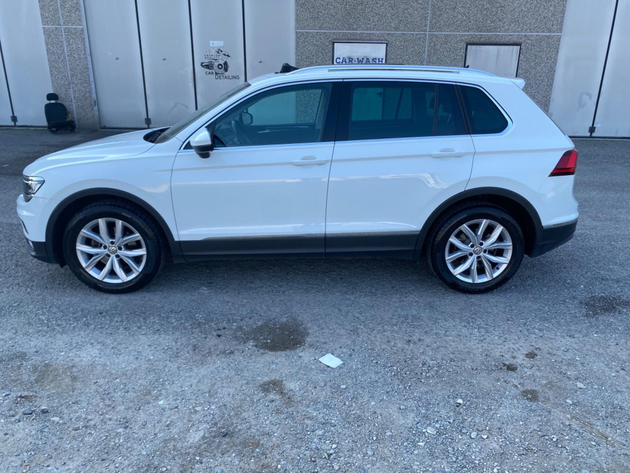 Volkswagen Tiguan 2.0 TDI SCR DSG Business BlueMotion Technology