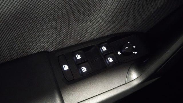 SEAT Leon 1.0 eTSI 110 CV DSG Style MILD HYBRID