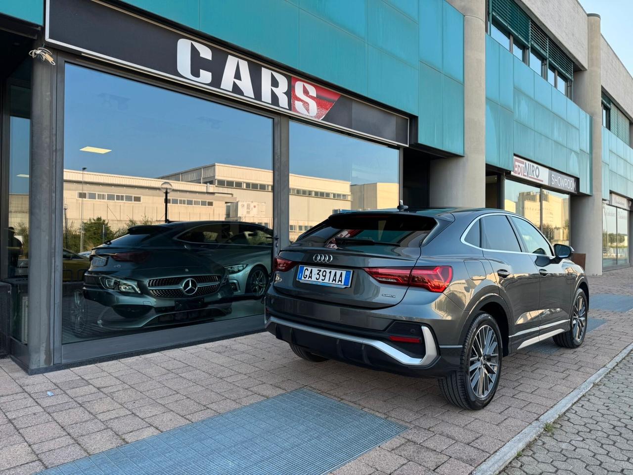 Audi Q3 SPORTBACK S LINE