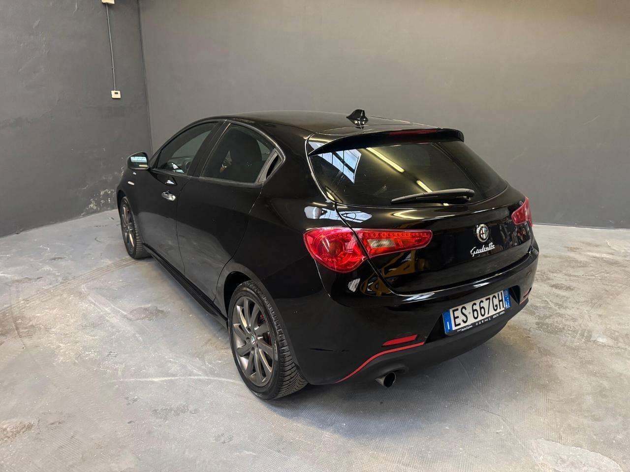 Alfa Romeo Giulietta 1.6 JTDm-2 105 CV Distinctive