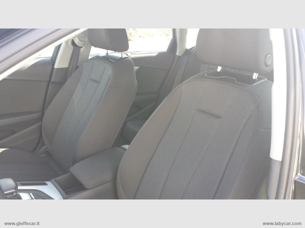 AUDI A4 Avant 35 TFSI S tronic Business Adv.
