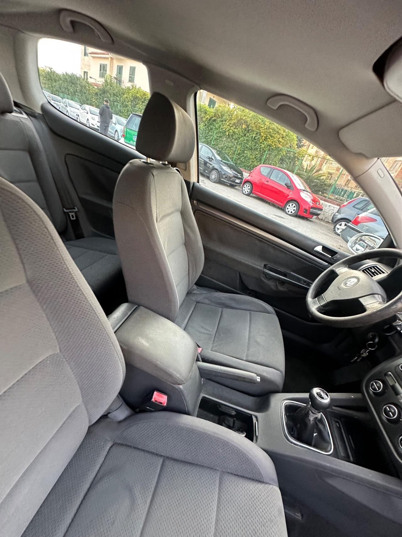 Volkswagen Golf 1.9 TDI 4mot. 3p. Sportline