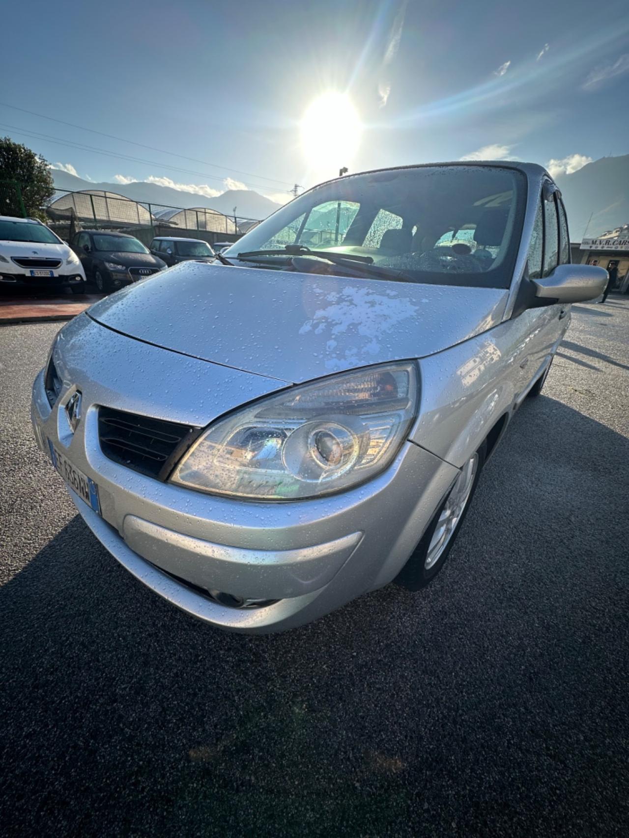 Renault Scenic Scénic 1.5 dCi/105CV Luxe