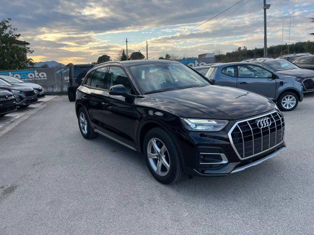 AUDI Q5 35 TDI S tronic Business Advanced