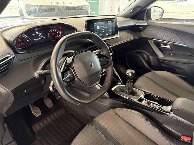 Peugeot 2008 1.2 PureTech 100 CV Allure