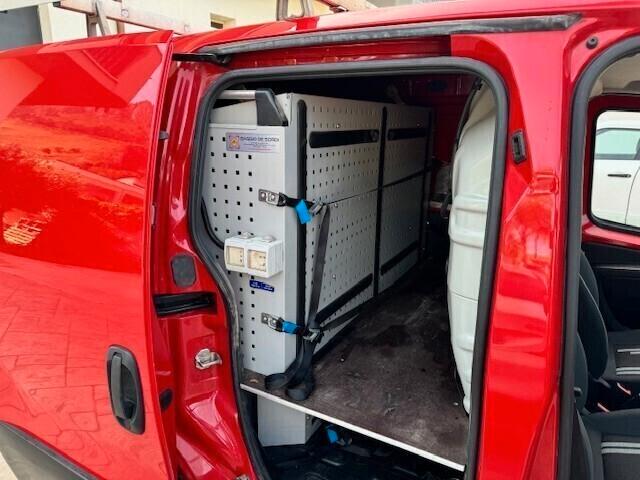 Fiat Fiorino 1.3 MJT 95CV CON ATTREZZ SPEC PER ELETTRICISTI TUBISTI