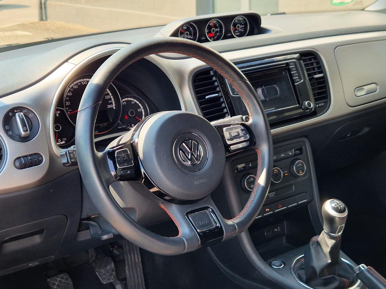 Volkswagen Maggiolino Cabrio 1.2 TSI Club BlueMotion Technology