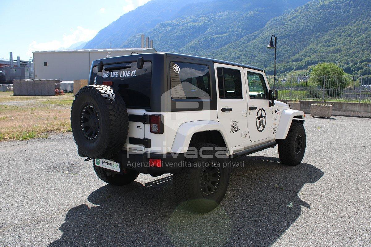 JEEP Wrangler Unlimited 2.8 CRD DPF Sahara