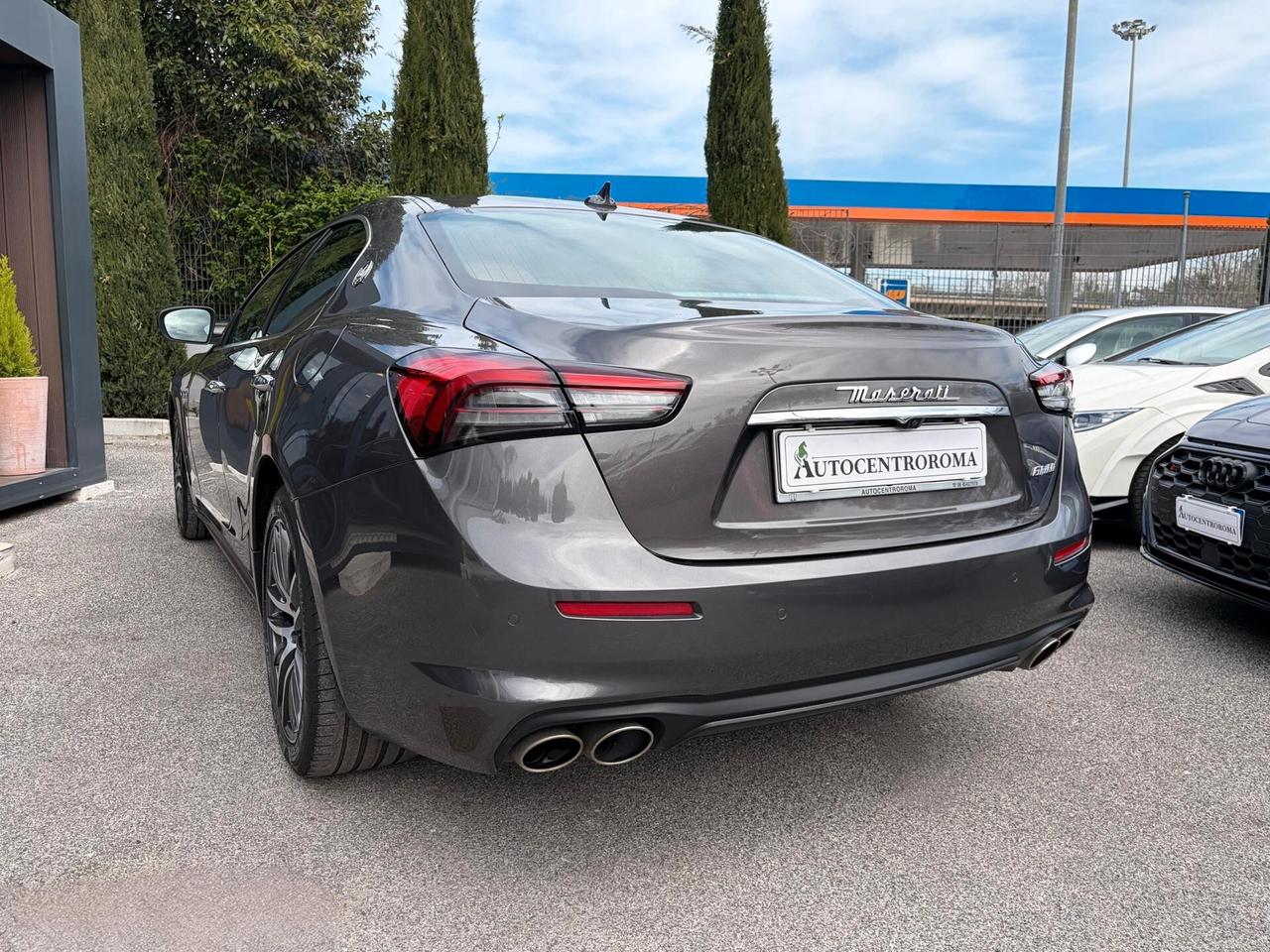 Maserati Ghibli V6 Modena