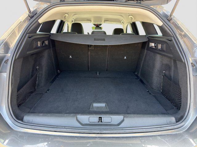 PEUGEOT 308 308 BlueHDi 130 S&S EAT8 SW Allure