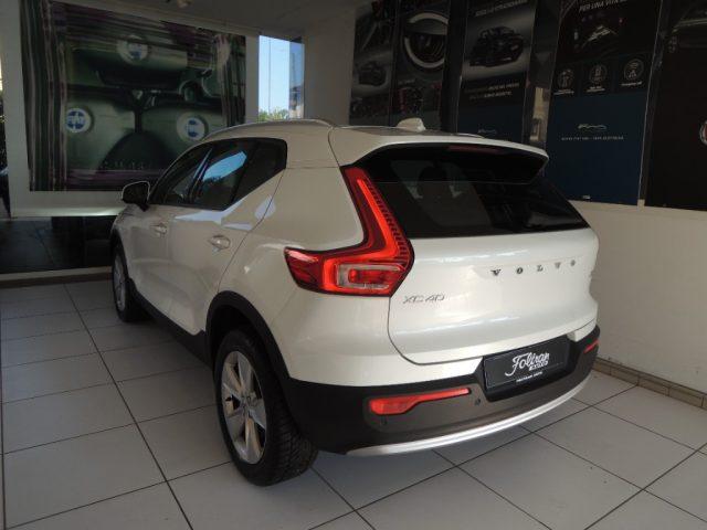 VOLVO XC40 B3 automatico Core