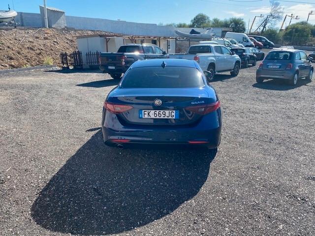 Alfa Romeo Giulia 2.2 Turbodiesel 150 CV