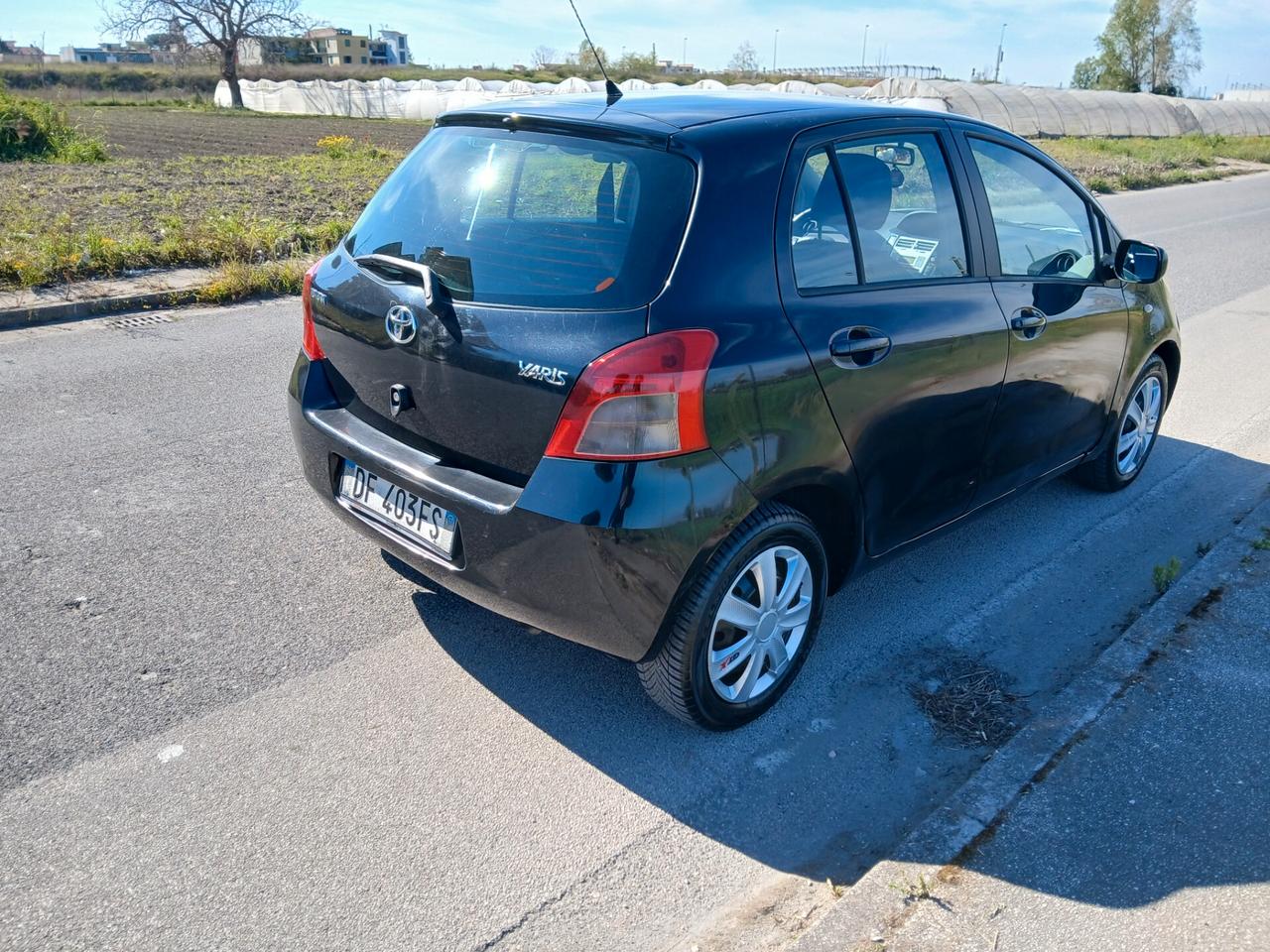 Toyota Yaris 1.3 5 porte Sol KM CERTIFICATI