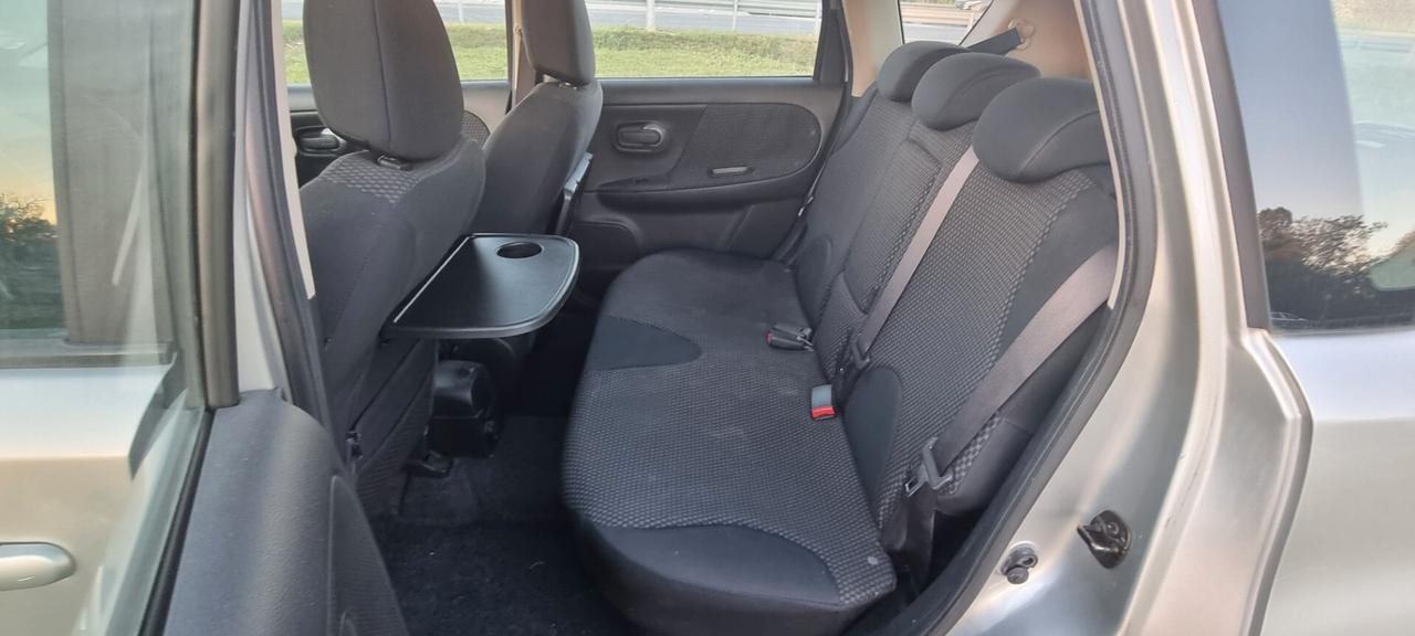 Nissan Note 1.4 benz.