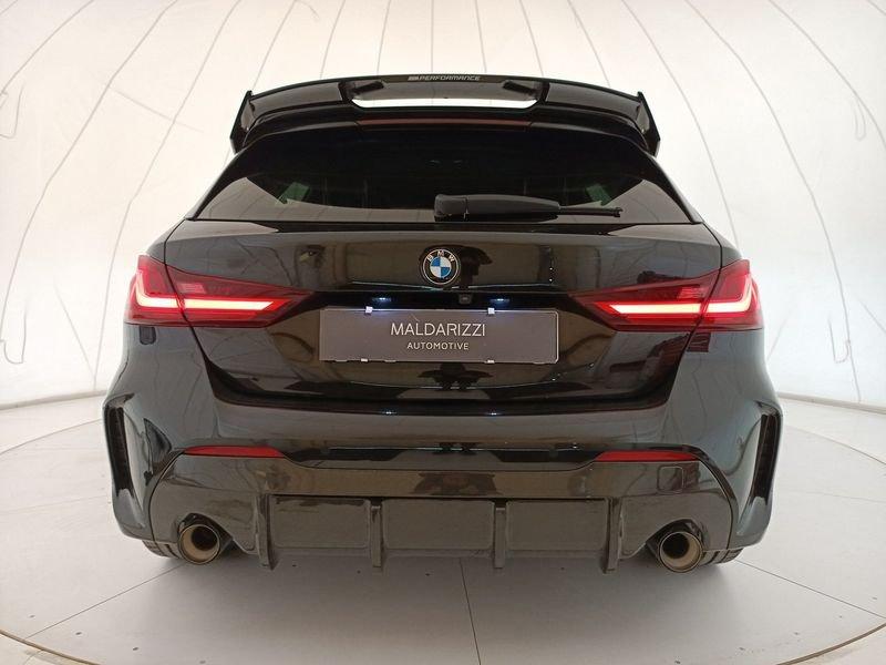 BMW Serie 1 F40 118d Msport auto