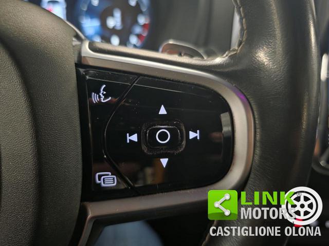 VOLVO XC90 B5 (d) AWD Geartronic 7 posti R-design
