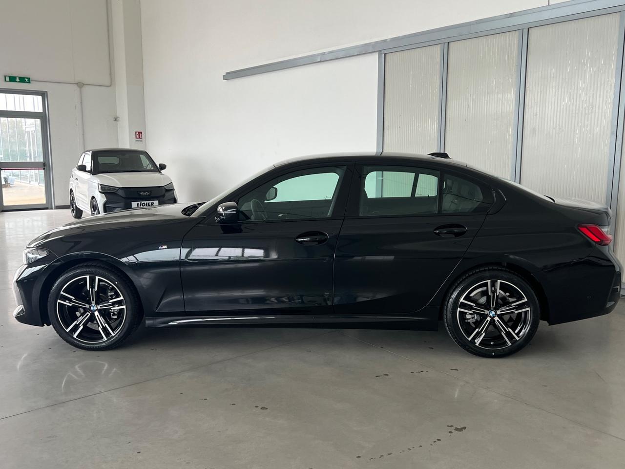 Bmw 318d 48V Msport possibilità noleggio no scoring