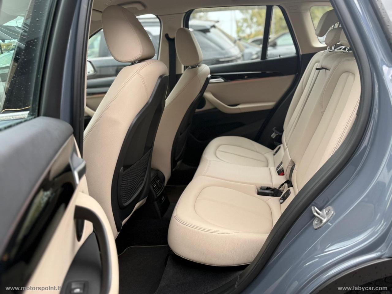 BMW X1 sDrive16d xLine AUTO