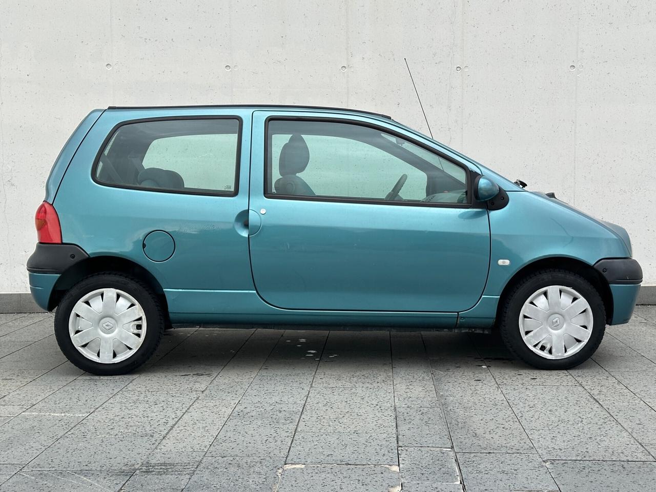 Renault Twingo 1.2i cat Authentique Neopatentati
