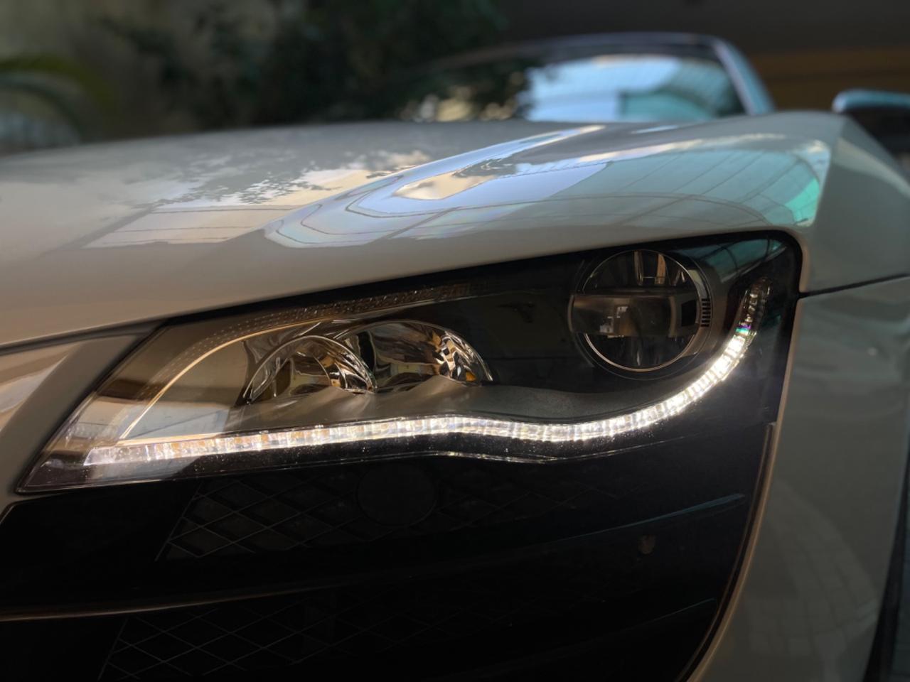 Audi R8 Spyder 5.2 V10 FSI quattro R tronic