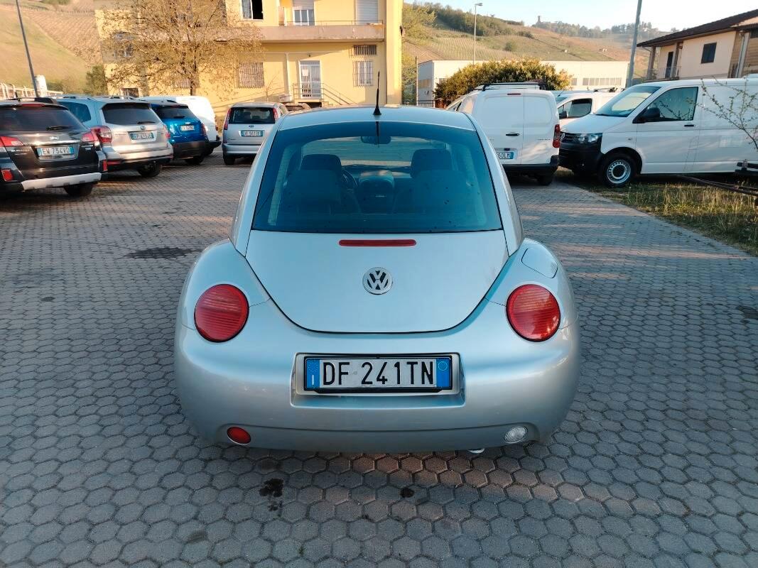 Volkswagen New Beetle New beetle 1.6 102cv FL