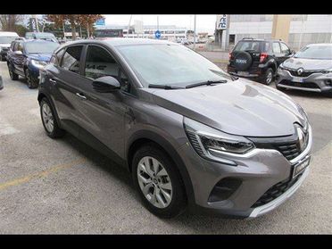 Renault Captur 1.6 E-TECH Hybrid Zen Auto